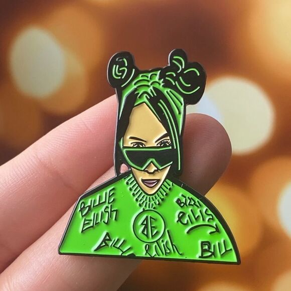 Billie Eilish 3 Enamel Pin/ Brooch Lapel - Picture 1 of 6